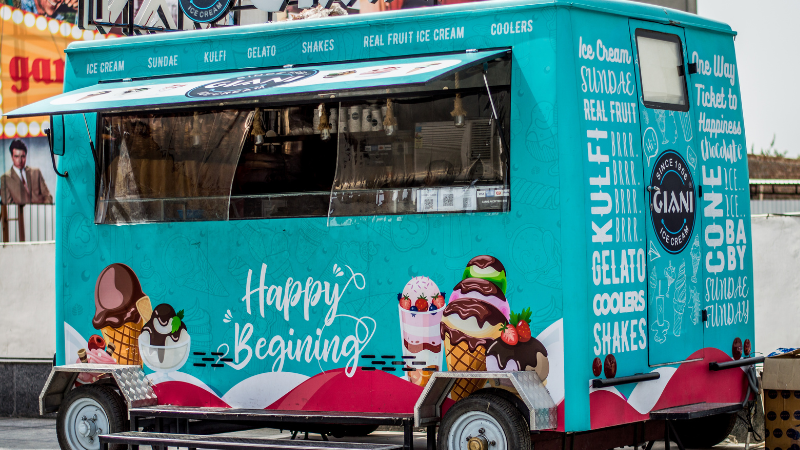 A food truck with Commercial Vehicle Wraps