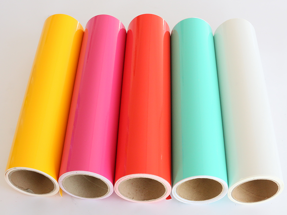 Self adhesive vinyl